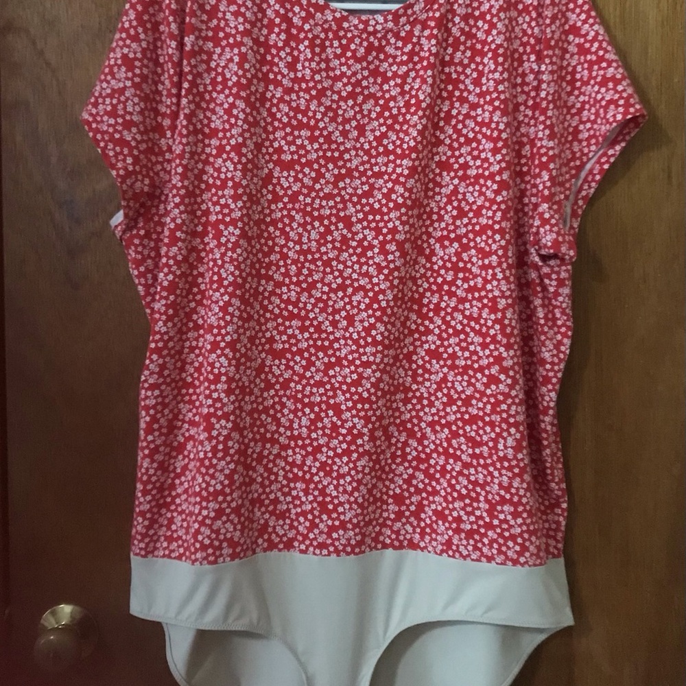 Isaac Mizrahi Live Red/White Bodysuit XL